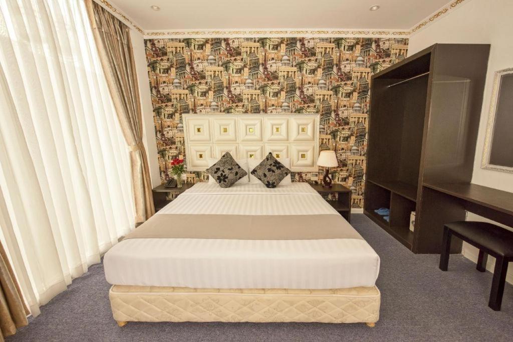 Golden Crown Hotel Saigon Ho Şi Min Dış mekan fotoğraf